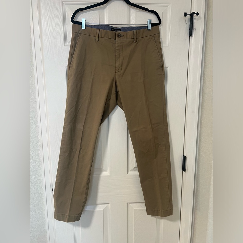Banana Republic Mason Athletic Fit Chino
